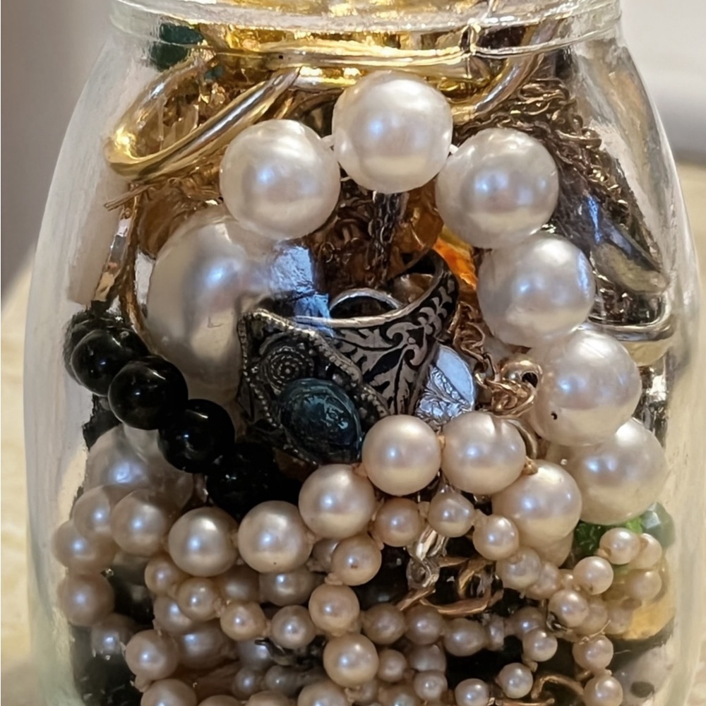 Sold - Picture 3 of 4